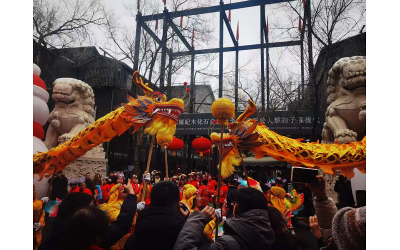 烏魯木齊市：臘八交響賀新歲 萬馬奔騰暖冬游